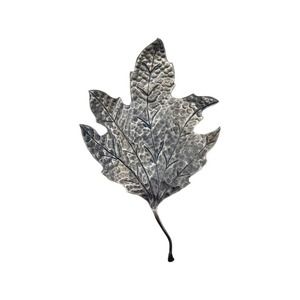 Vintage Manfredi Sterling Silver Maple leaf pin brooch